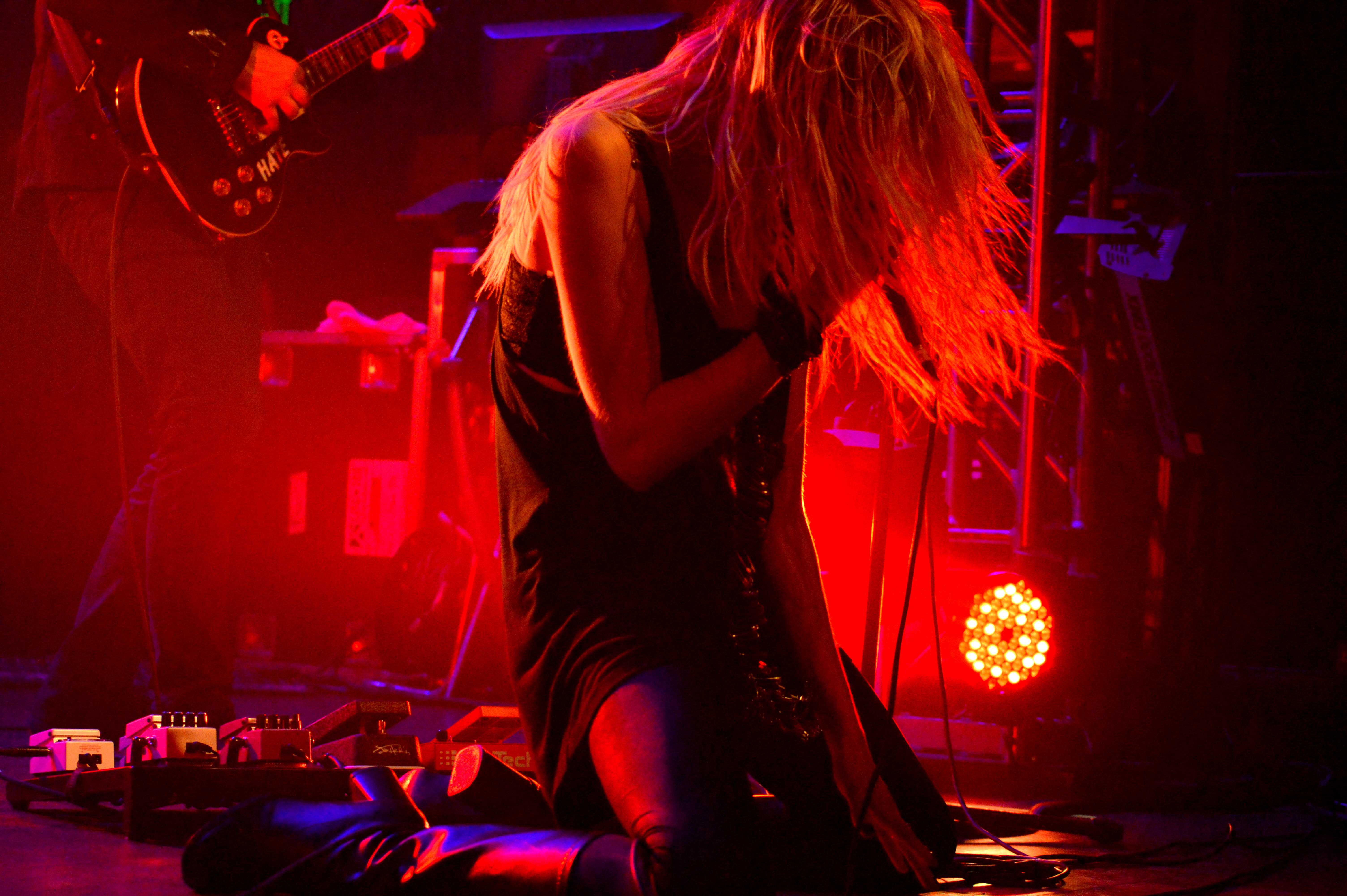 Pretty Reckless front woman Taylor Momsen performing at the House of Blues in Downtown San Diego on Oct. 9 as part of the Straight to Hell tour. Issa Lozano, City Times.