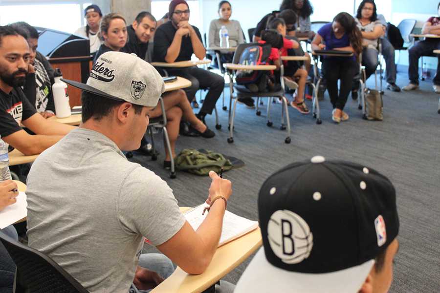 Students gather in MS-451 to participate in the student-led forum Sept. 30. Photo credit: Miguel Cid