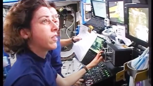 Ellen Ochoa in space