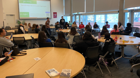 City College Mental Health Counselors interact with students in a group discussion about student health, community and interconnectedness in MS-140, Tuesday, March 14.