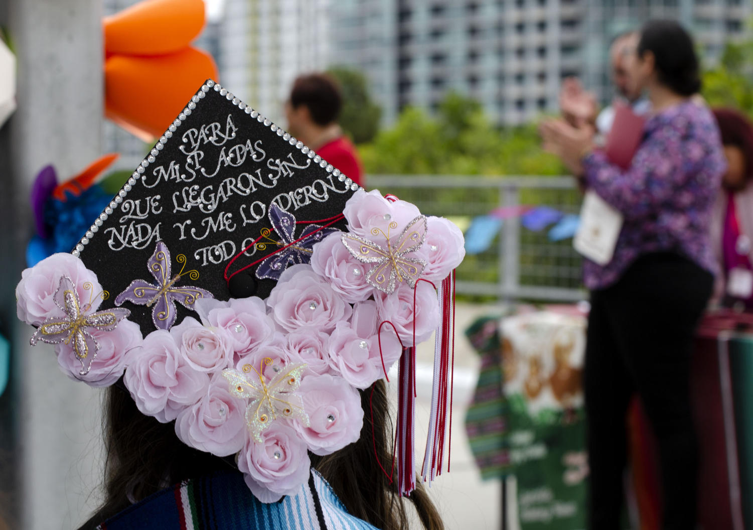 Decorated cap dedicated to parents