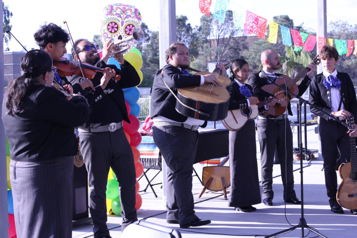 Mariachi Victoria de San Diego sing Mexican classics at the Noche de Familia event as the sun begins to set over the A building terrace, September 20, 2023. Photo by Keila Menjivar/City Times Media
