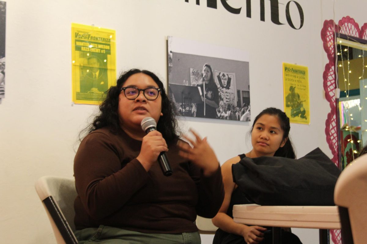 UCLA Ph.d candidate Maritza Gerónimo shares during a group discussion as attendee listens. Gerónimo was one of the Zapatista panelists at the Binational Conference on Border Issues on Nov. 17, 2023. Photo by Keila Menjivar Zamora/City Times Media