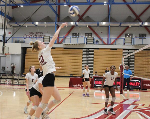 A swing by City College sophomore Kailey Vecchia (10) propels the Knights in their four-set victory against Imperial Valley College at Harry West Gym, Wednesday, Sept. 18, 2024. Photo by Danny Straus/City Times Media
