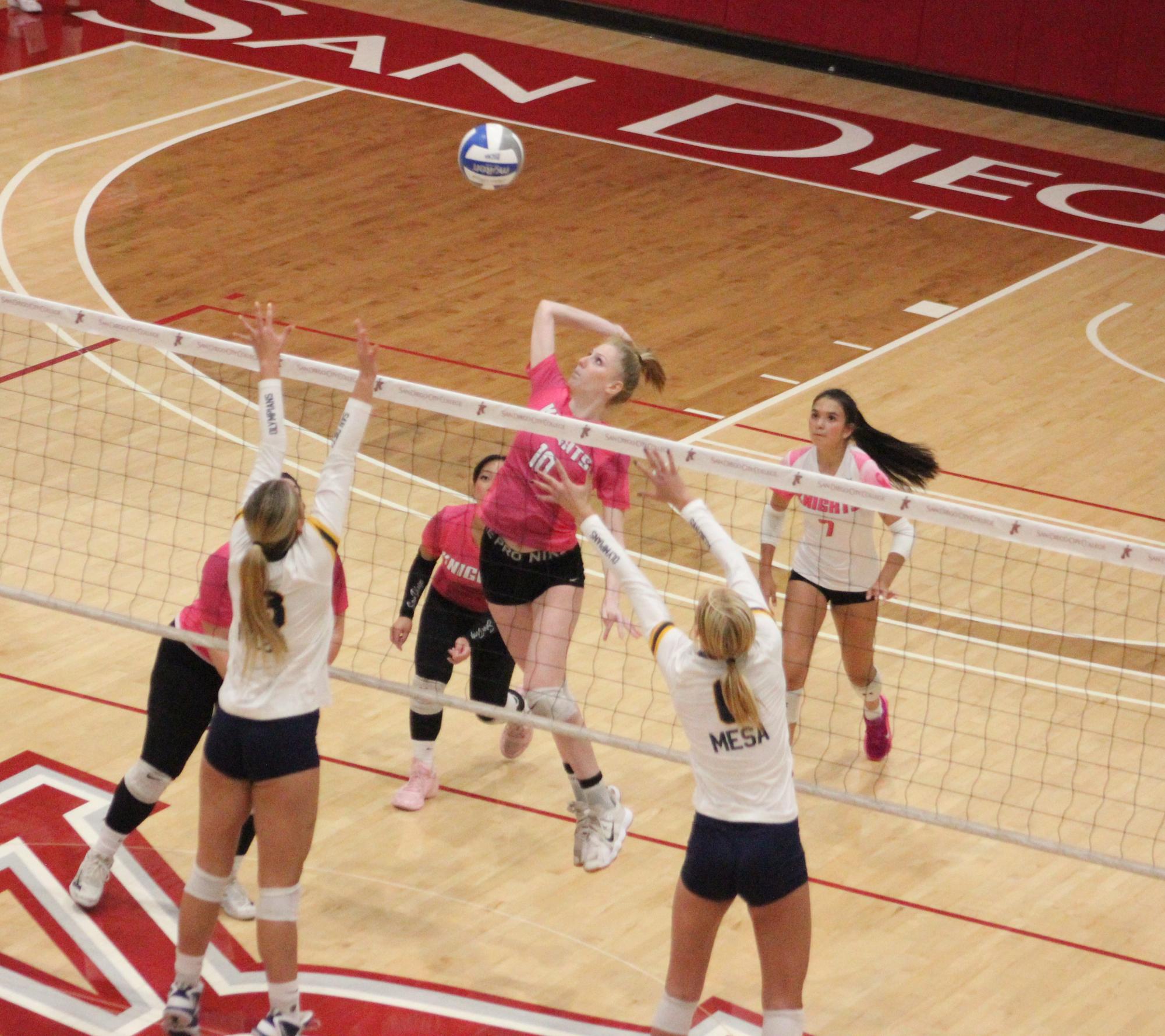 City College sophomore Kailey Vecchia goes up for a spike against San Diego Mesa College at Harry West Gym, Wednesday, Oct. 30, 2024. Photo by Danny Straus/City Times Media 