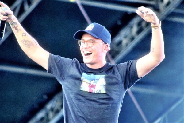 Logic at Colorado performing on September 14, 2018 at Grandoozy. Photo provided by https://commons.m.wikimedia.org/wiki/Category:Logic_(rapper) 