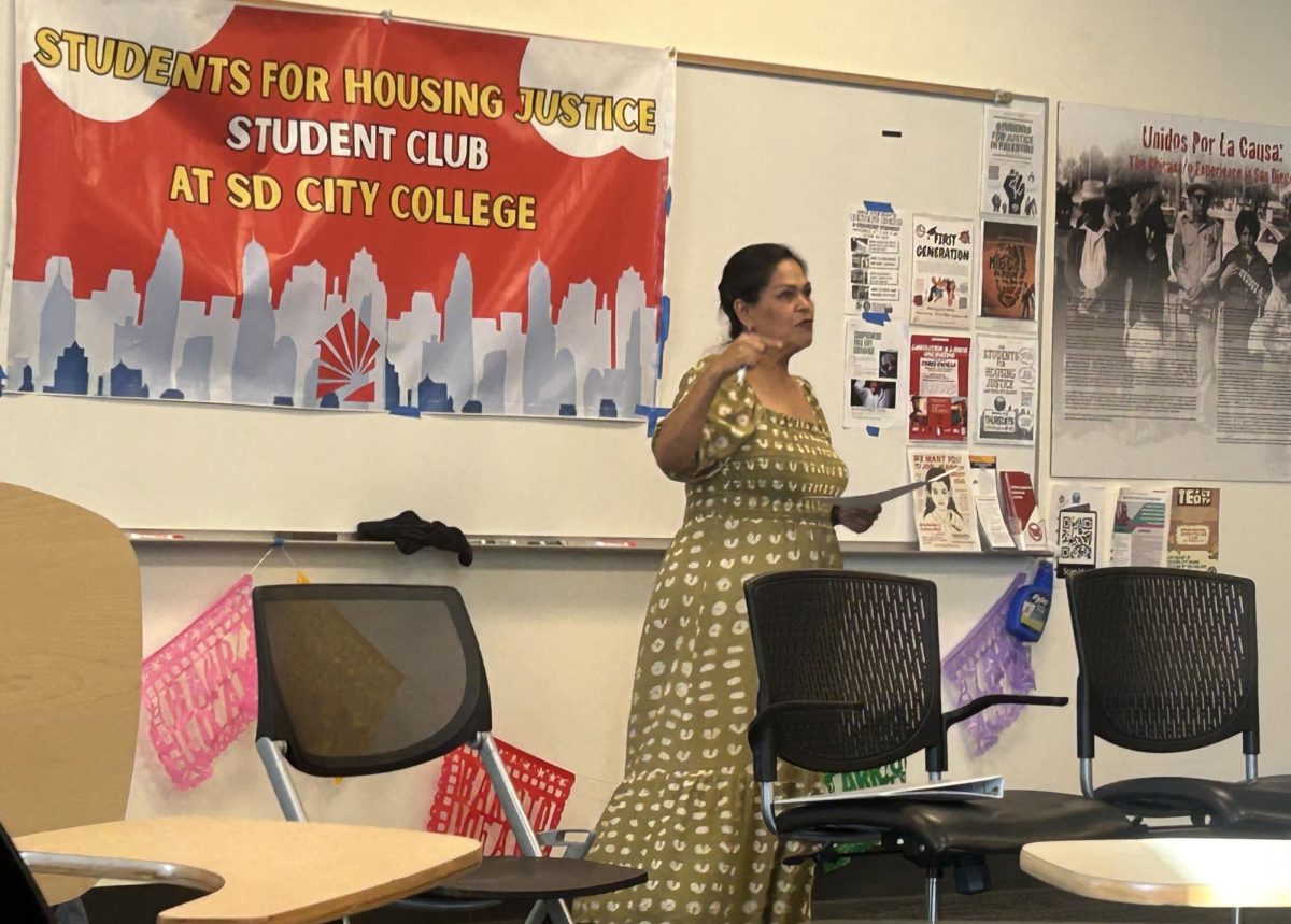Maria Romero gives a speech about the importance of tenant associations at the Know Your Rights! Renters Rights Workshop in MS-462, Thursday, Dec. 4, 2025. Photo by Nadia Lavin/City Times Media