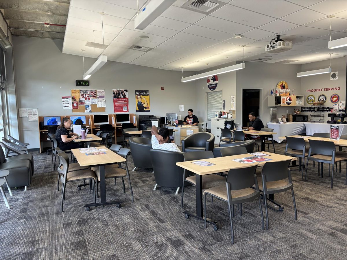 City College veteran students work and lounge in the Veterans Center in the M building, Thursday, March 19, 2026. Photo by Angela Galan Martinez/City Times Media